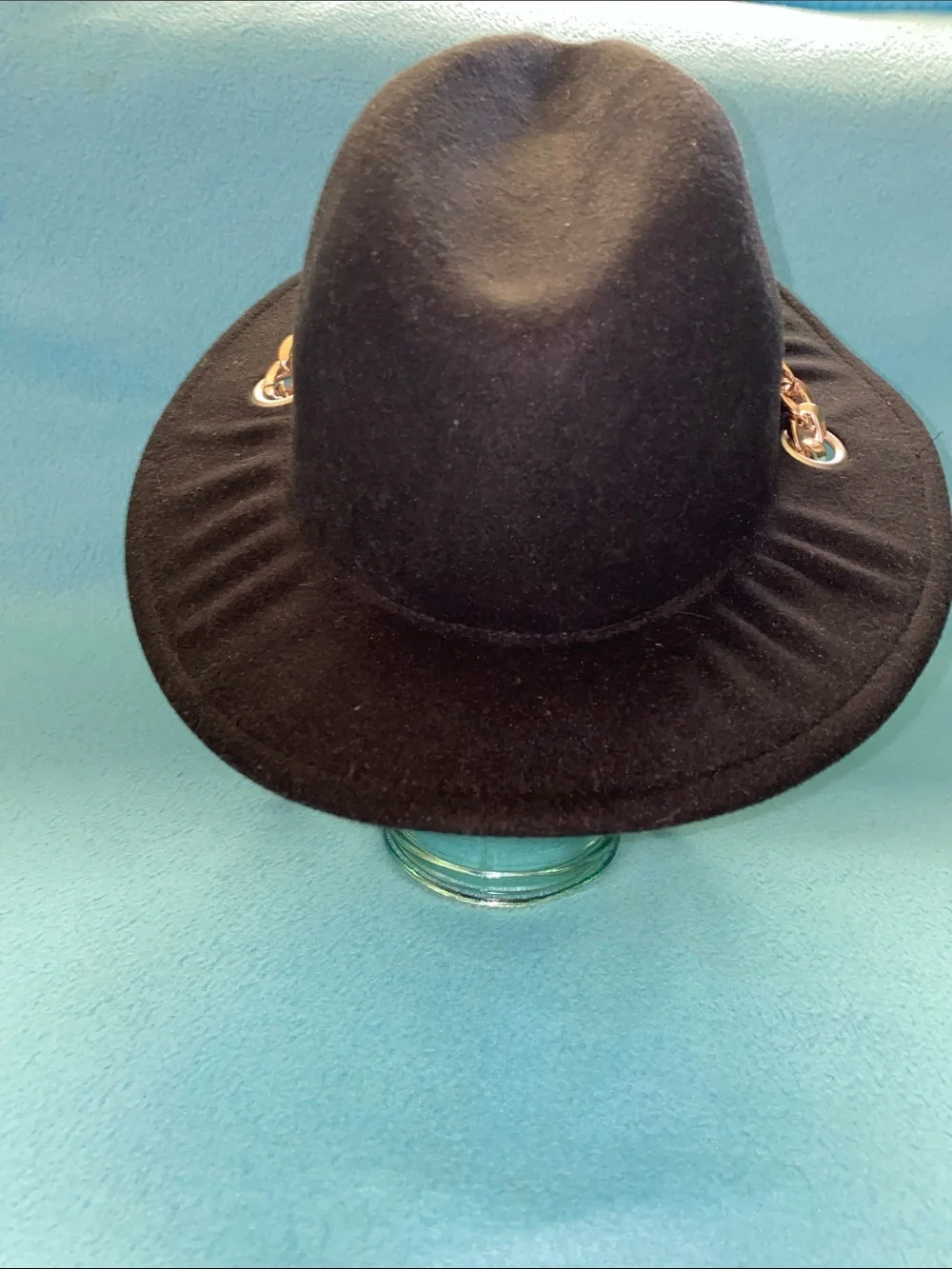 PRETTYLITTLETHING Fedora wide brim gold chain details felt black NEW size OSFA